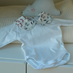 BODY CON CUELLO BEBÉ CAMELÍ