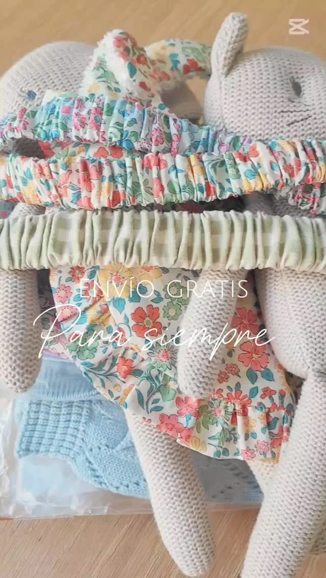 ¿Quieres conseguir ENVÍO GRATIS ever forever? Mira las novedades que hemos lanzado hoy en la web, y si haces una compra te enviaremos un cupón para usar tantas veces como quieras para siempre. Los cupones son personalizados  pero si quieres hacer un regalo a un@ mami podremos hacer el cambio, sólo tienes que avisarnos. 

#ropabebe #algodónorgánico #enviogratis #canastillanacimiento